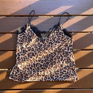 H&M cheetah print lace neckline camisole, size Medium